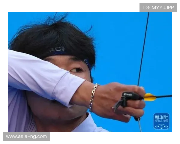 全运会射箭男子个人赛半决赛上演强强对话，李梦麒七发10环晋级