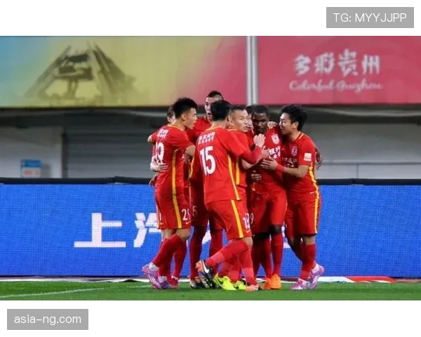 即时战报:北京国安客场1-0领先梅州客家,张玉宁破门。