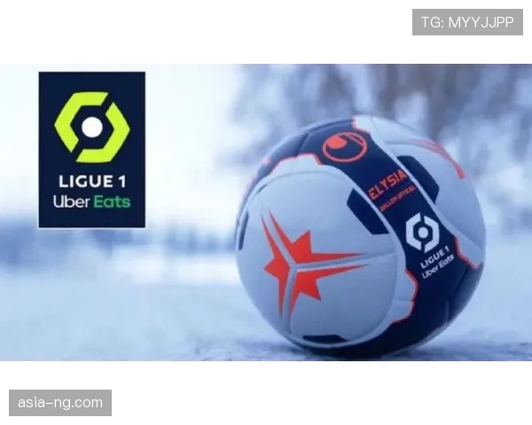 兰斯对阵洛里昂比赛因场边无人机闯入短暂中断